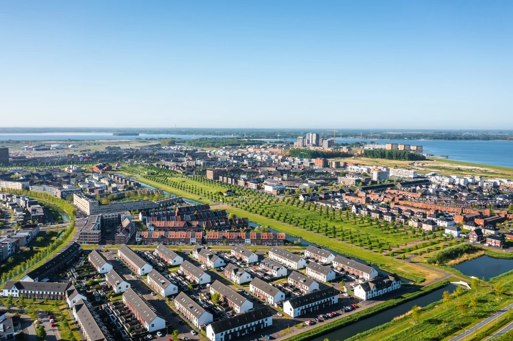 Dit is een foto van het werkgebied in Alphen Aan Den Rijn waar Vliesbehang Alphen Aan Den Rijn werkzaam is.